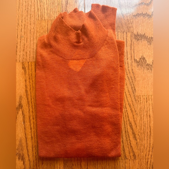 New with tags Joseph Ltd. Women’s Cashmere Sweater - Picture 1 of 7